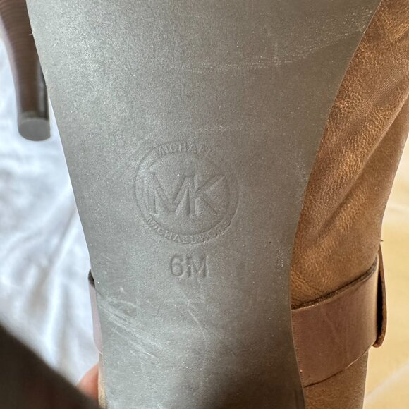 Michael Kors Platform Heeled Boots, Size 6 - Picture 6 of 6